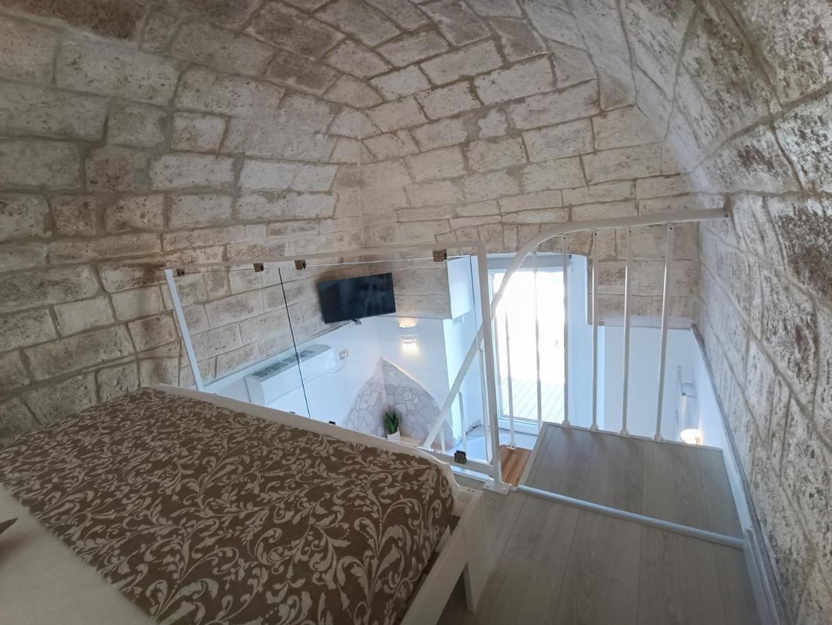 Ventidue Venti Hotell Bari Exteriör bild