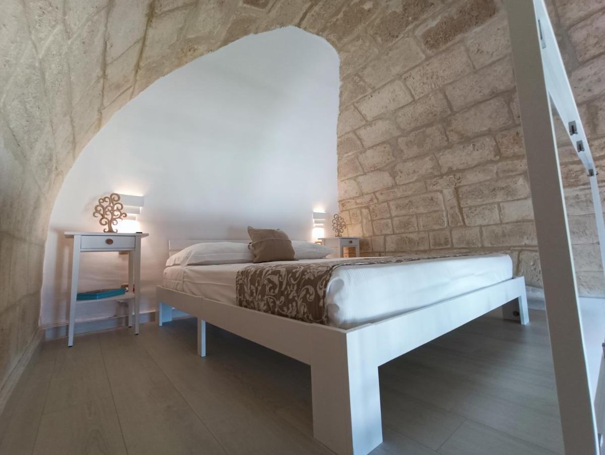 Ventidue Venti Hotell Bari Exteriör bild