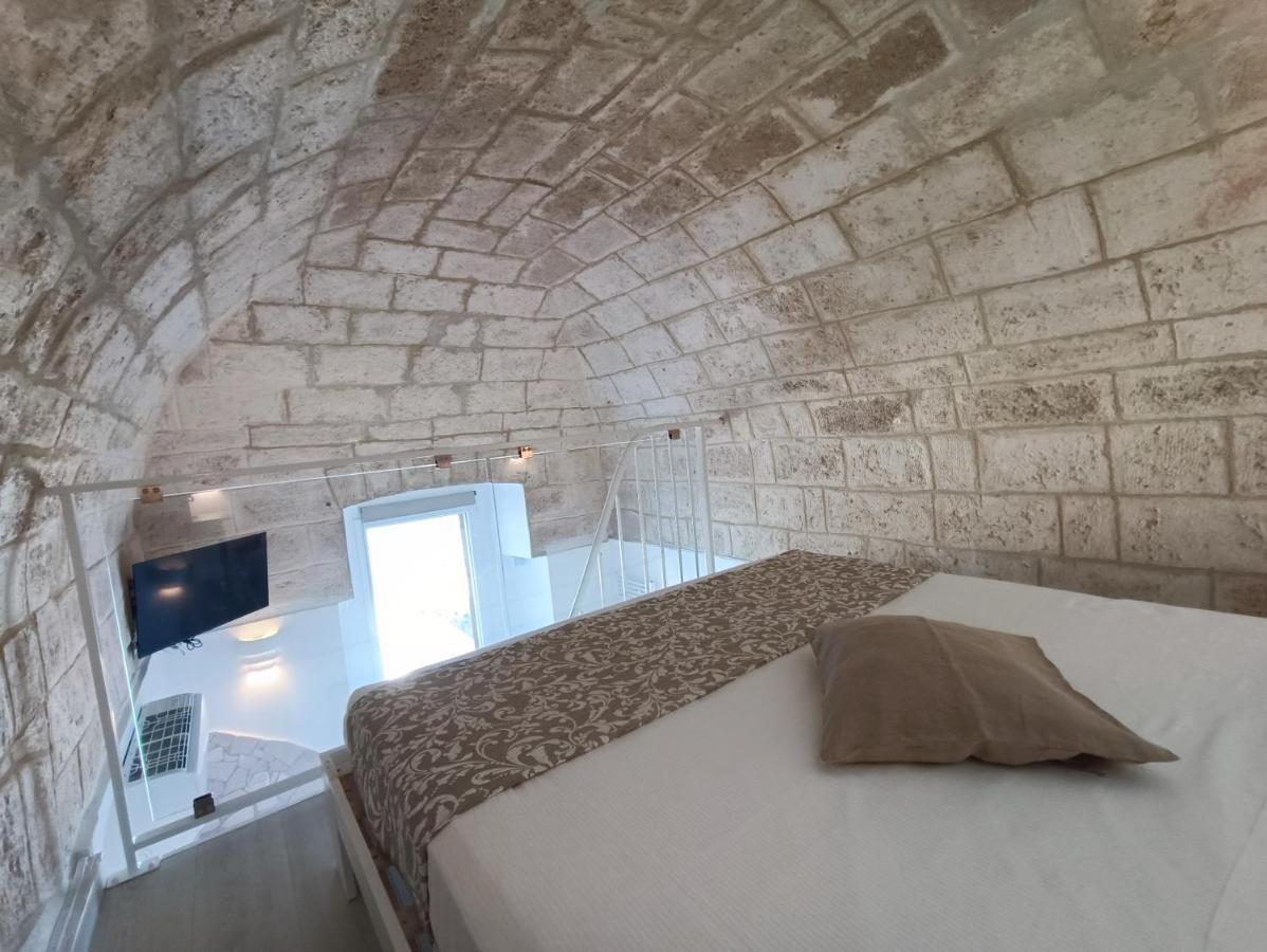 Ventidue Venti Hotell Bari Exteriör bild