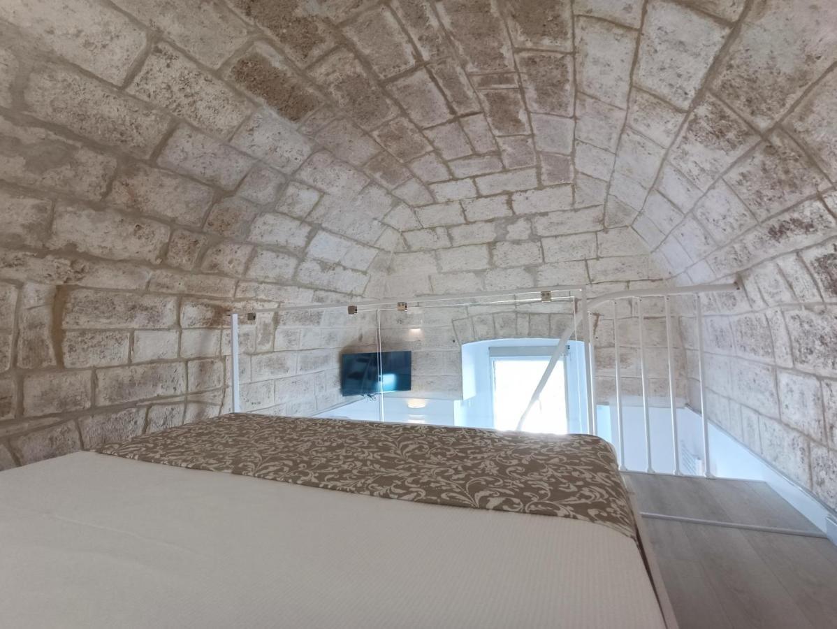 Ventidue Venti Hotell Bari Exteriör bild