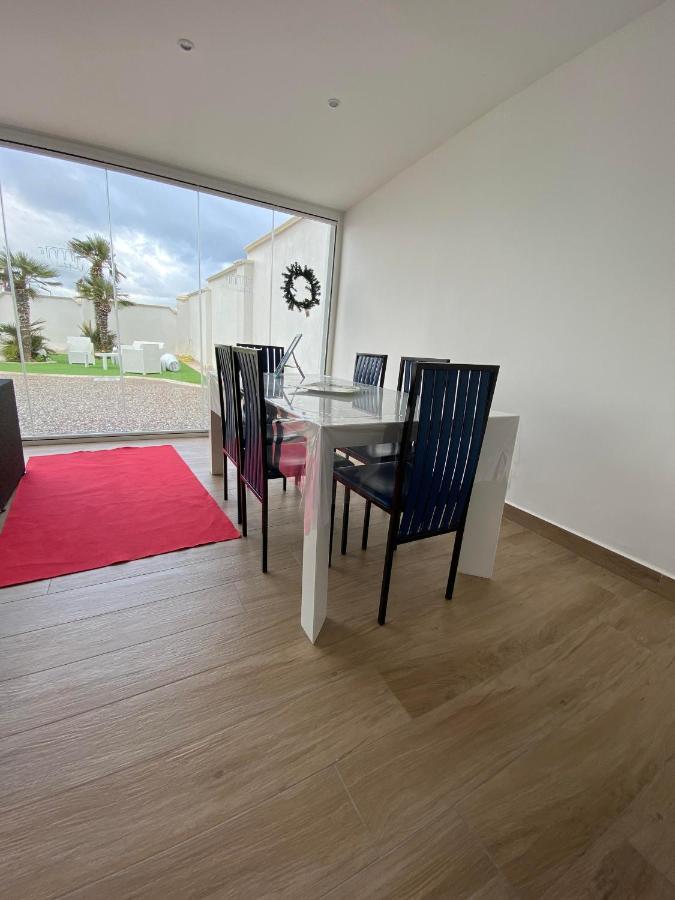 Ventidue Venti Hotell Bari Exteriör bild
