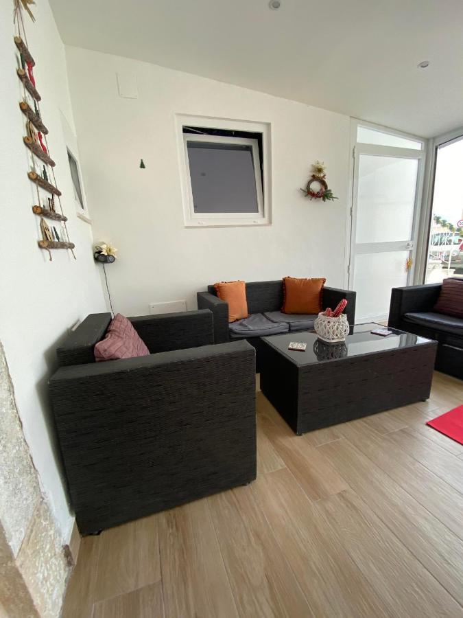 Ventidue Venti Hotell Bari Exteriör bild